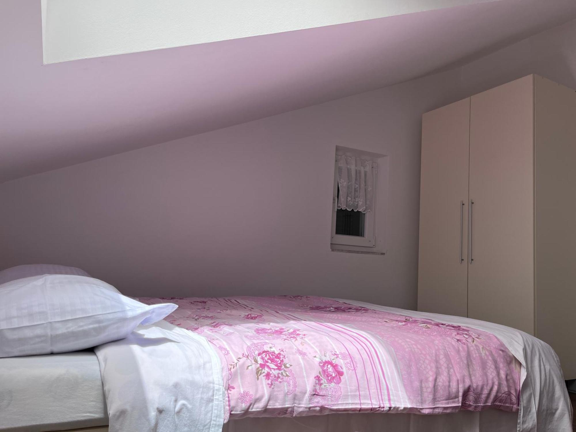 Rooms & Apartment Mama Mia Malinska Exteriér fotografie