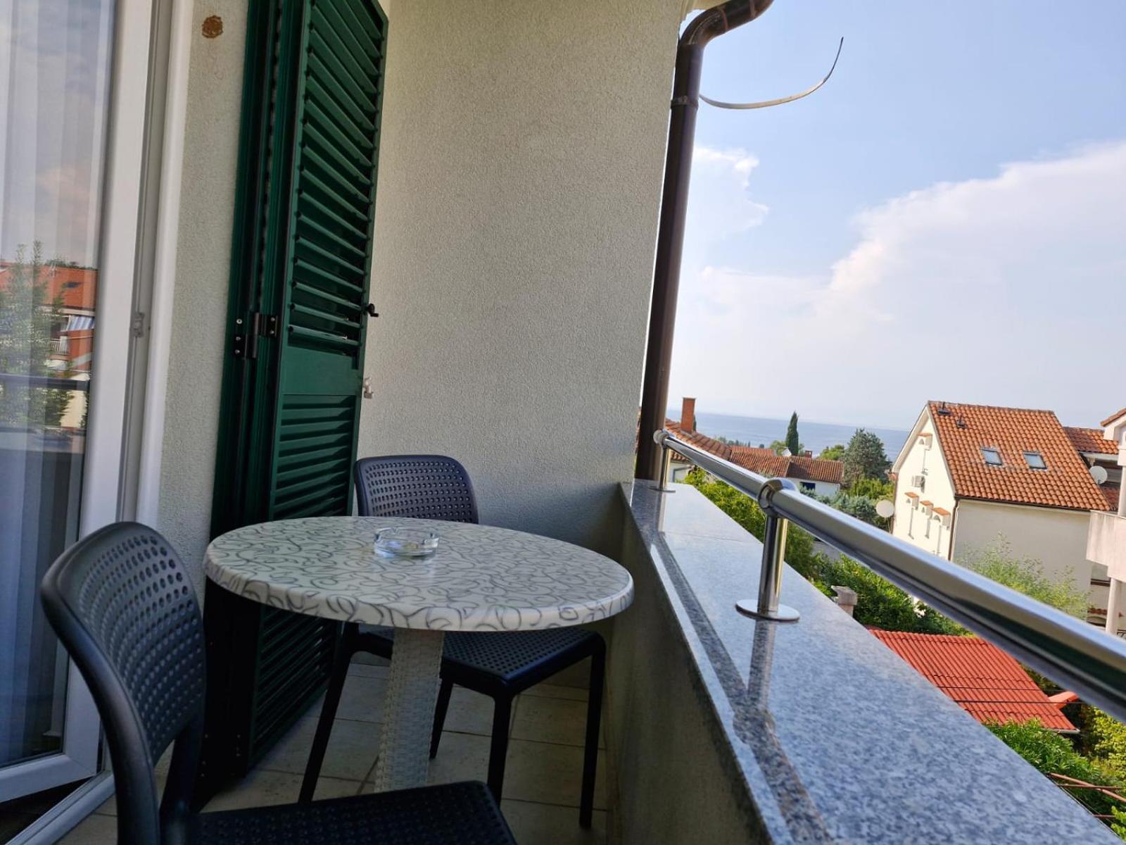Rooms & Apartment Mama Mia Malinska Exteriér fotografie